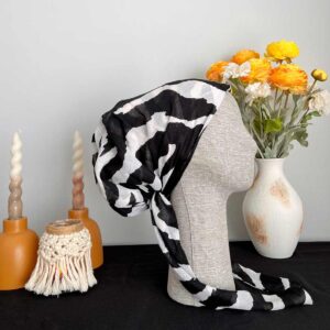 Beyaz Siyah  Zebra Desen Tülbent Eşarp Bone